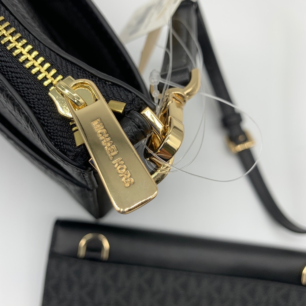 Michael Kors 3in 1 Crossbody - Picture 12 of 13